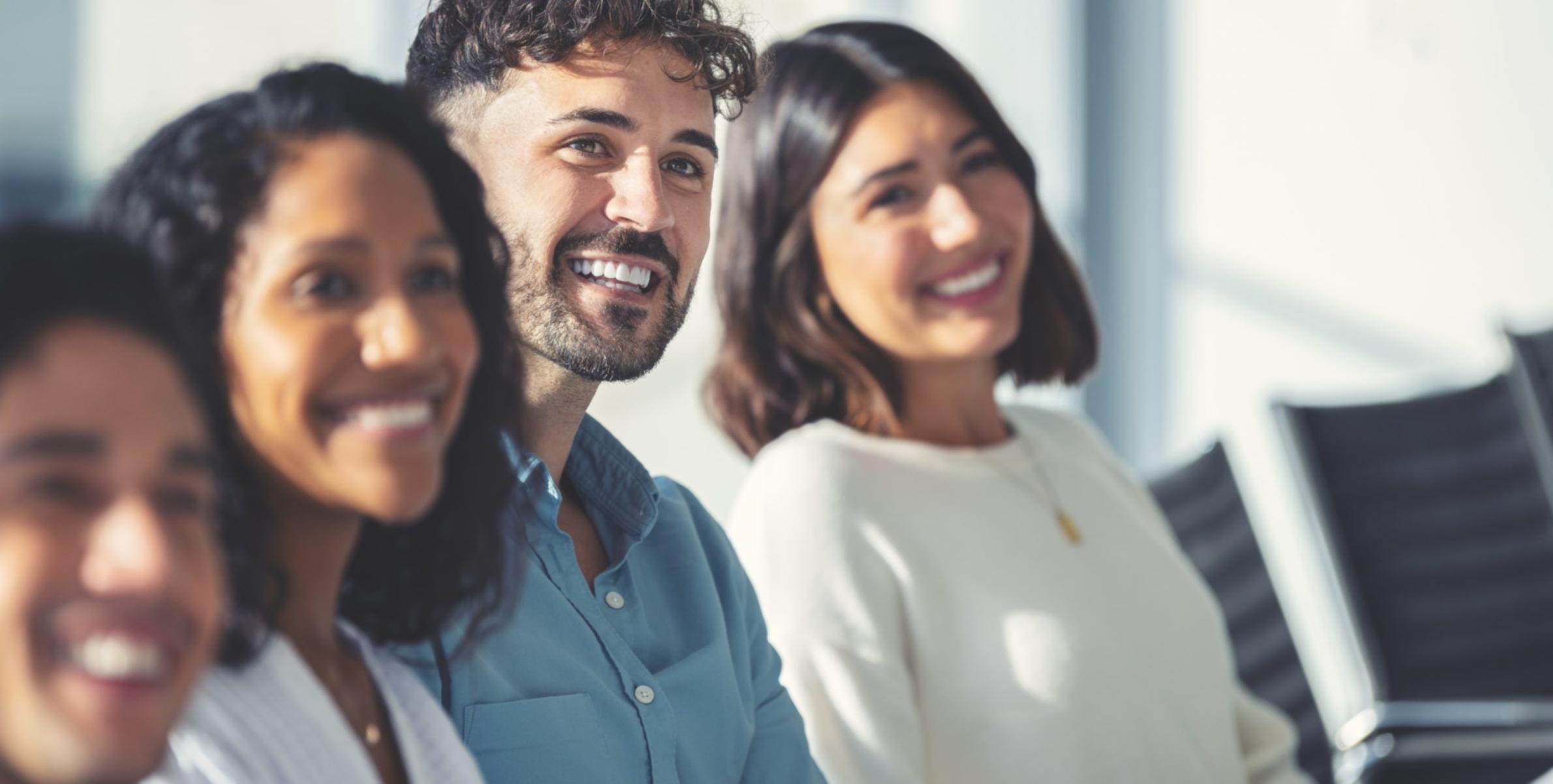 Recursos descargables y material de apoyo práctico